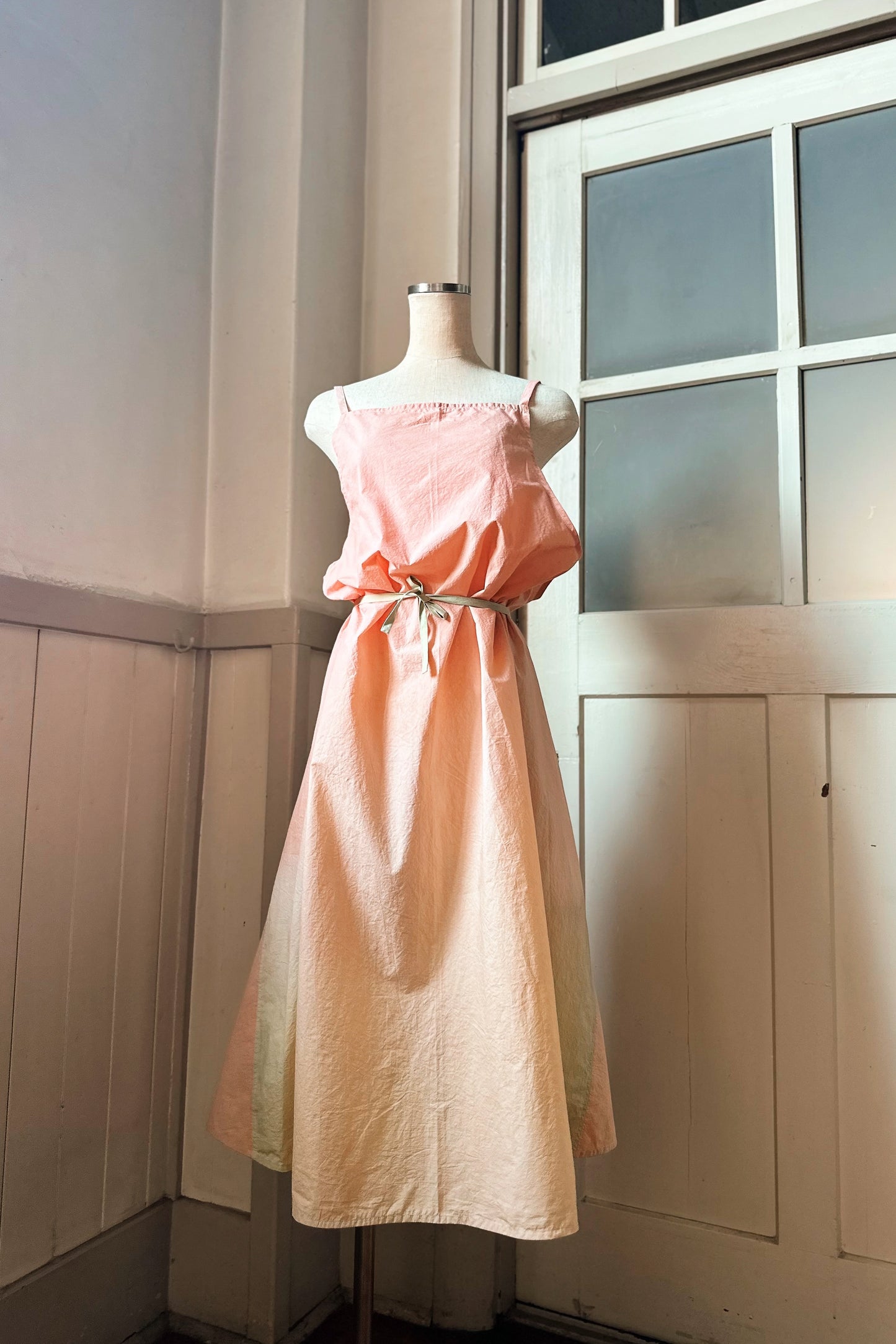 【受注生産】草木染めエプロン Pink Orange